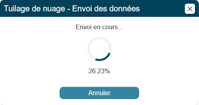 Interface en attente de l'envoi des données vers le serveur Interface d'attente d'envoi des données pour le tuilage de nuages vers le serveur, une roue d'attente et un pourcentage d'avancement apparaissent